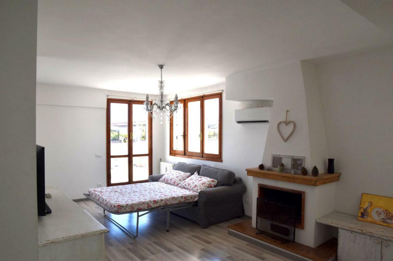 Superattico Panoramico Apartment Castel Fusano Luaran gambar